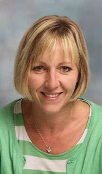 Ms Gill Rhodes