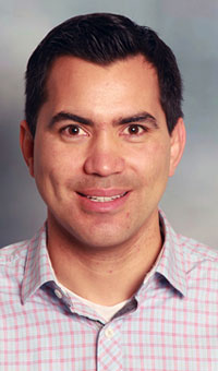 Dr Javier Tello